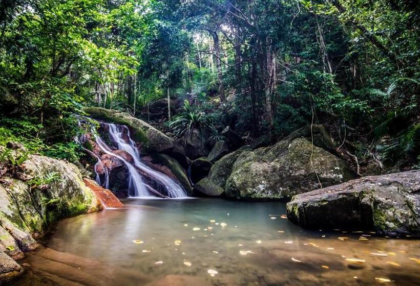 בית מלון כפרי Juara Beach Resort