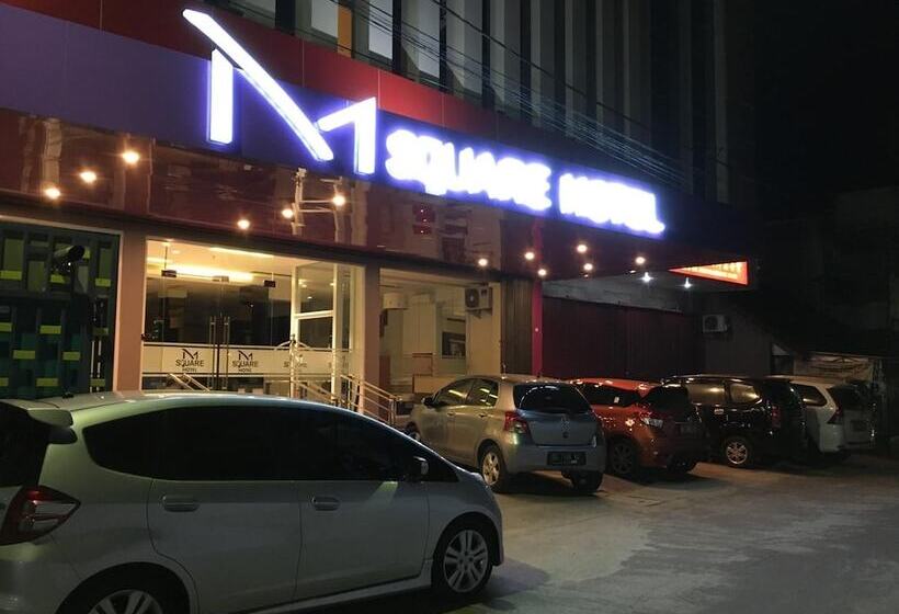 هتل Msquare Palembang