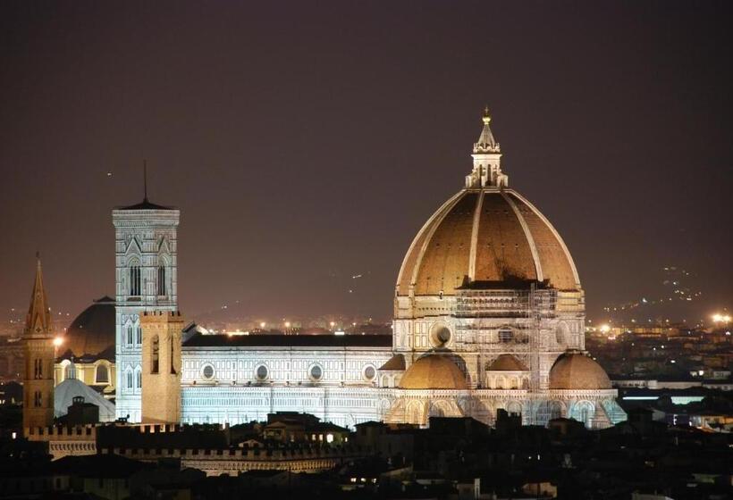 هتل Palazzo Roselli Cecconi