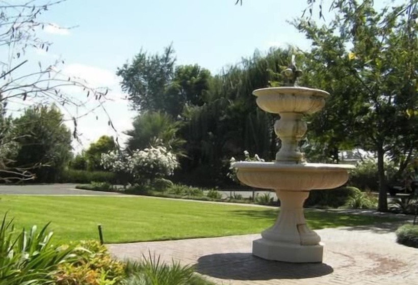 پانسیون Africasky Guest House