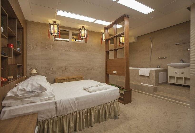 אתר נופש Kailas Park Hotel Sochi