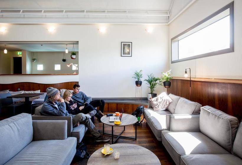 فندق صغير The Nook Backpackers