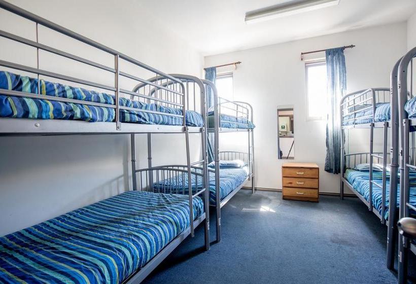 فندق صغير The Nook Backpackers