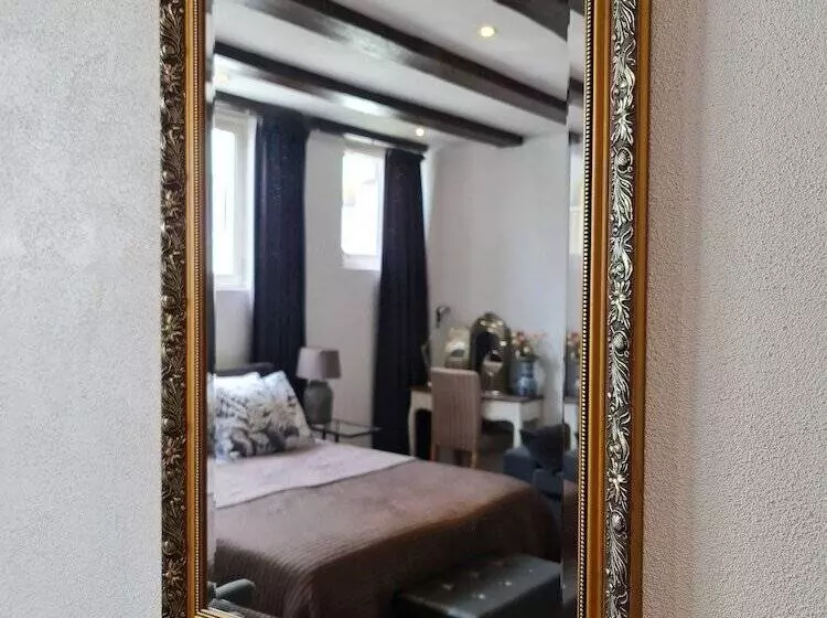 تختخواب و صبحانه Crown Guesthouse Amsterdam