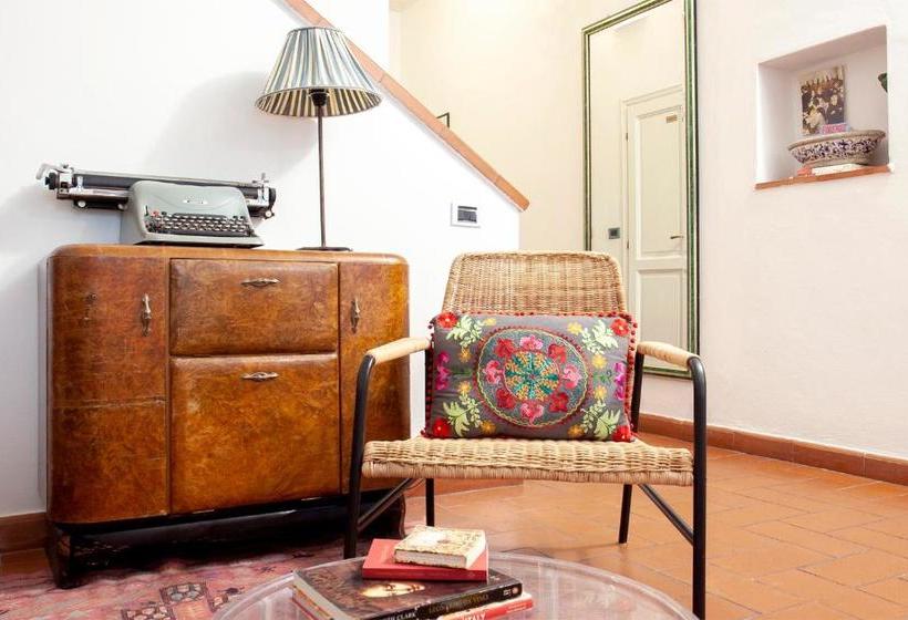 تختخواب و صبحانه Le Stanze Di Santa Croce