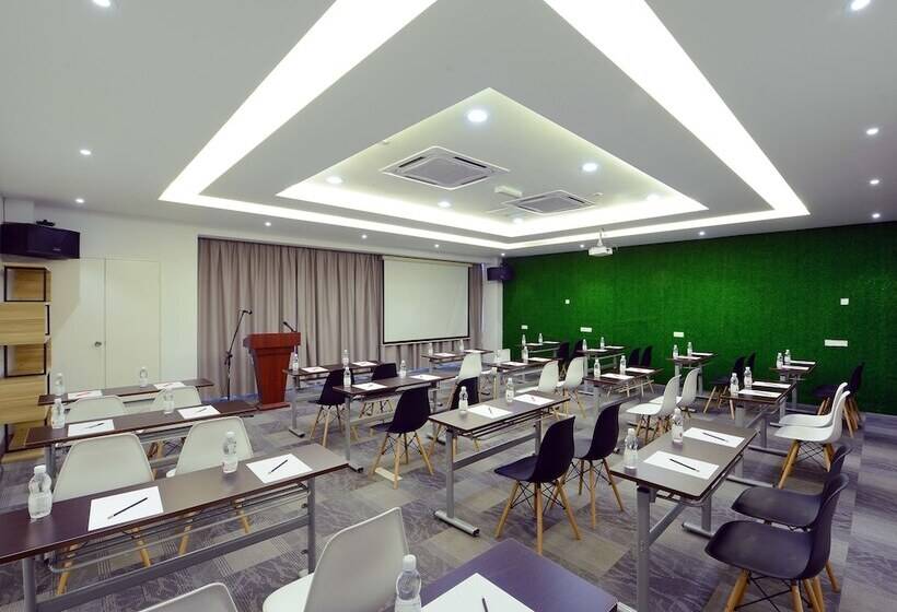 فندق De Art I City Shah Alam