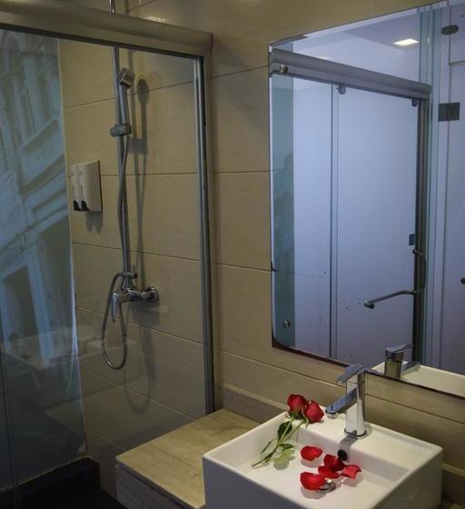 Hotel Jiajie Inn Haikou Yizhong Branch