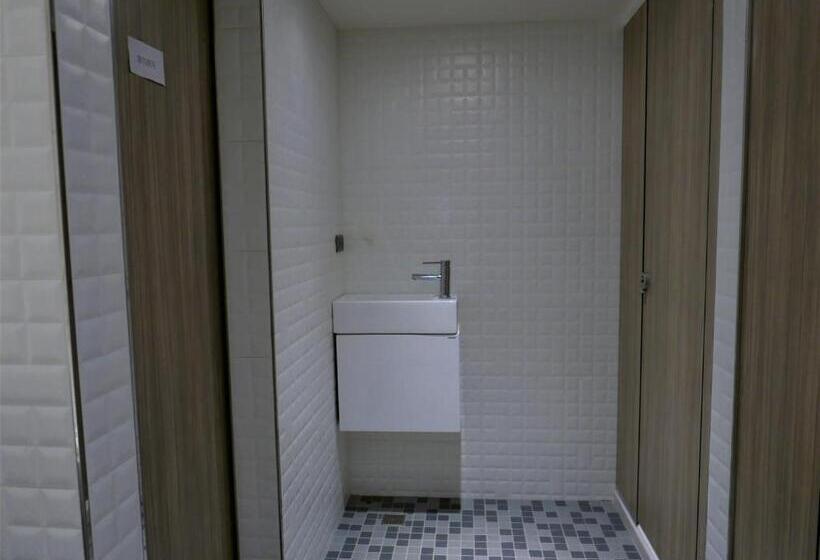 泊居旅店二館 Oursinn Hotel 2