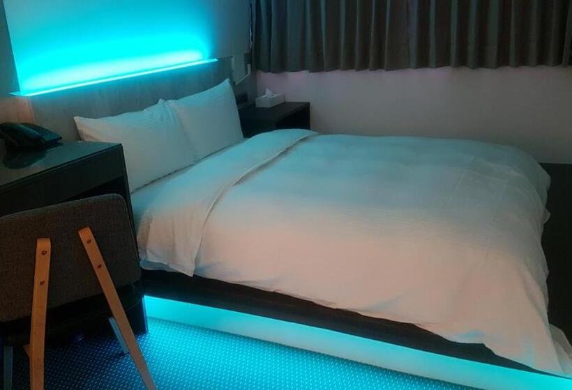 泊居旅店二館 Oursinn Hotel 2