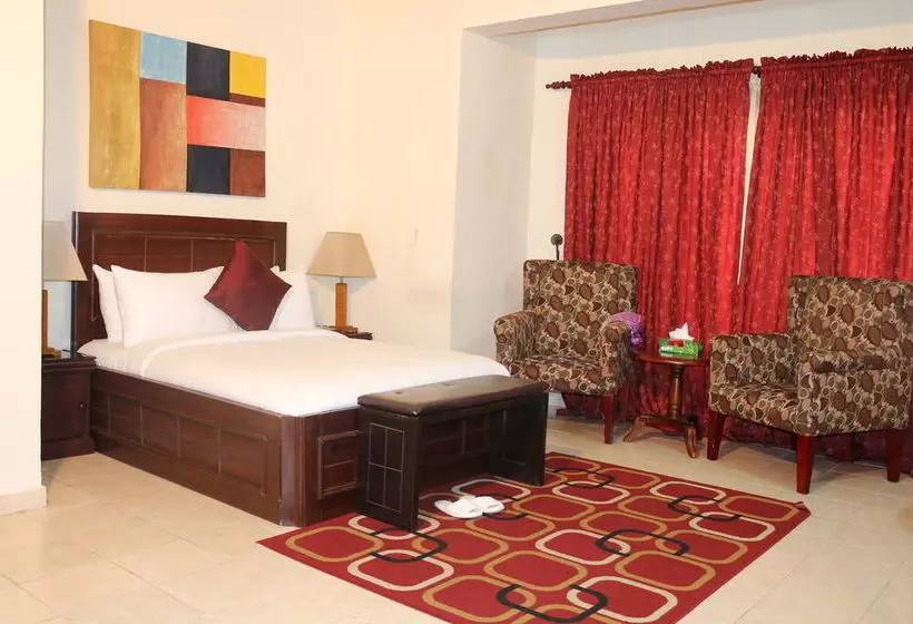 هتل Palm Spring Resort