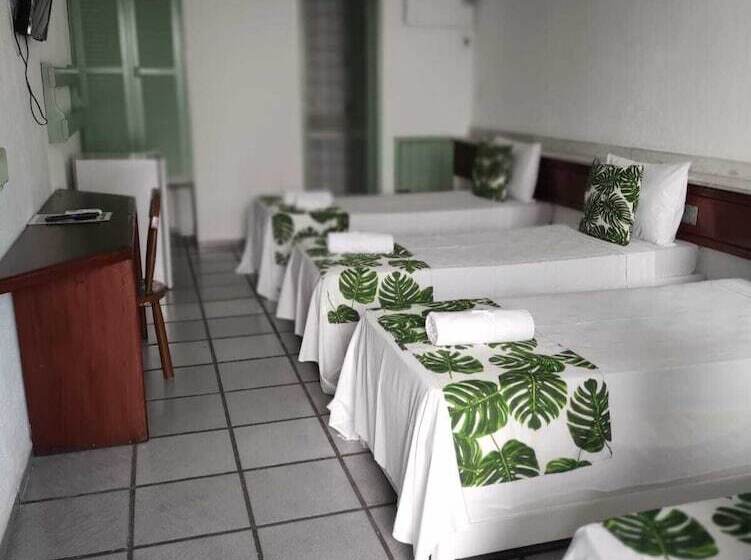 בית מלון כפרי Porto Verde  Jg