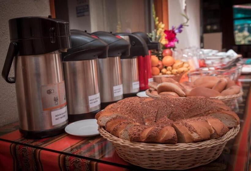 Отель Quechua Apart