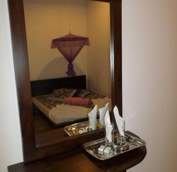 Hotel Romana Rest Kataragama