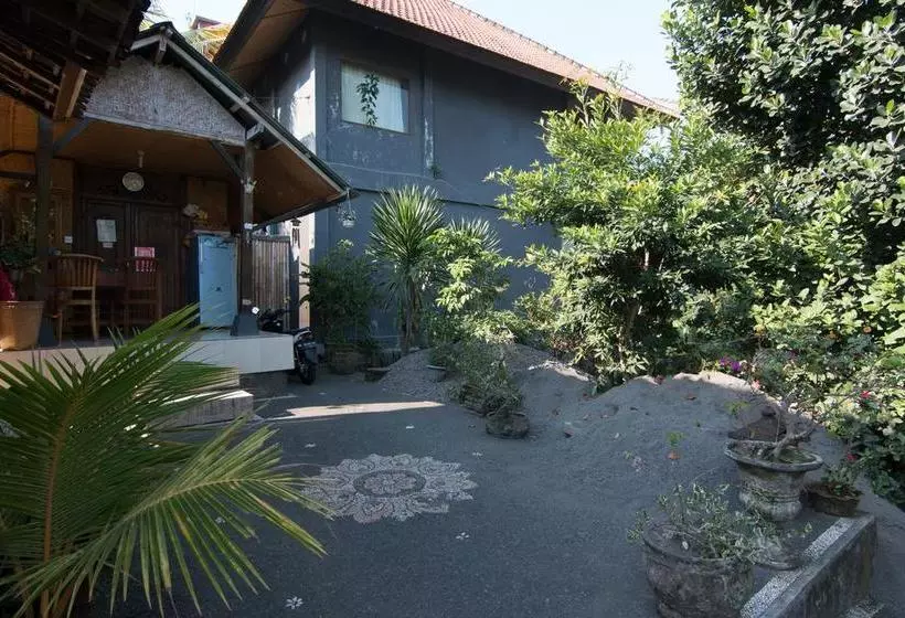 ホテル Zen Rooms Ubud Jatayu