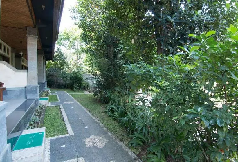 ホテル Zen Rooms Ubud Jatayu