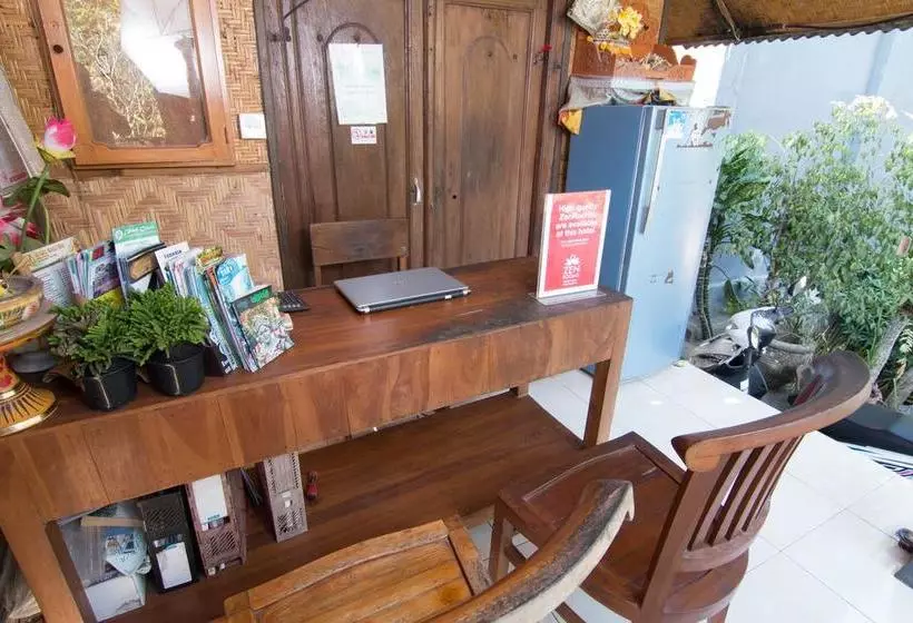 ホテル Zen Rooms Ubud Jatayu
