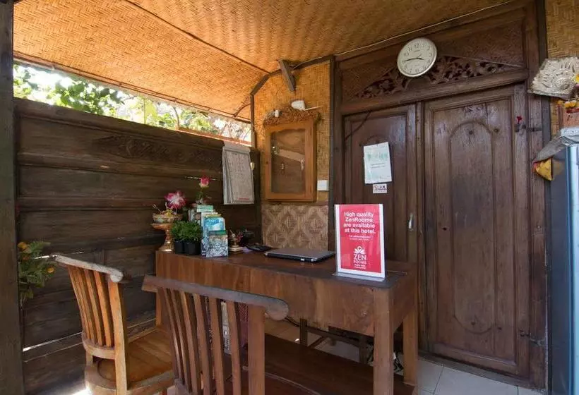 ホテル Zen Rooms Ubud Jatayu