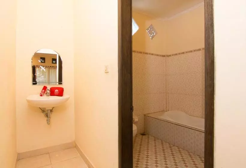 ホテル Zen Rooms Ubud Jatayu