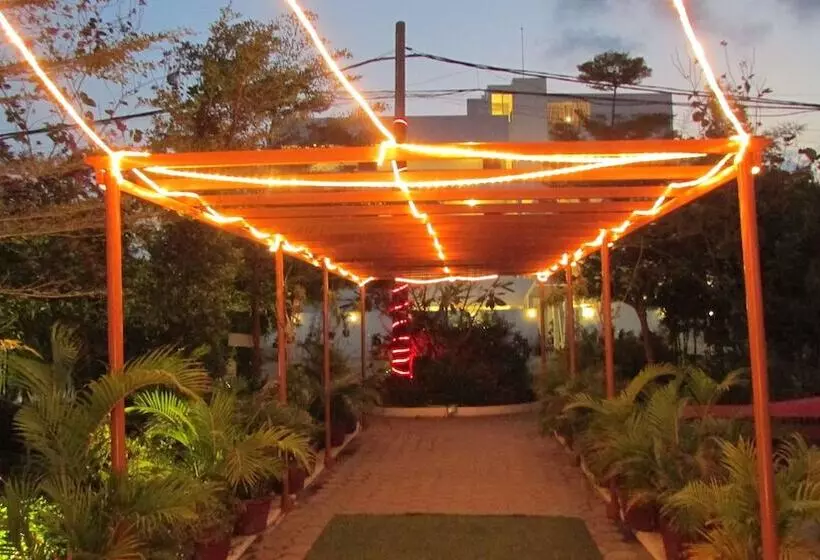 ペンション Jully Anna Guesthouse