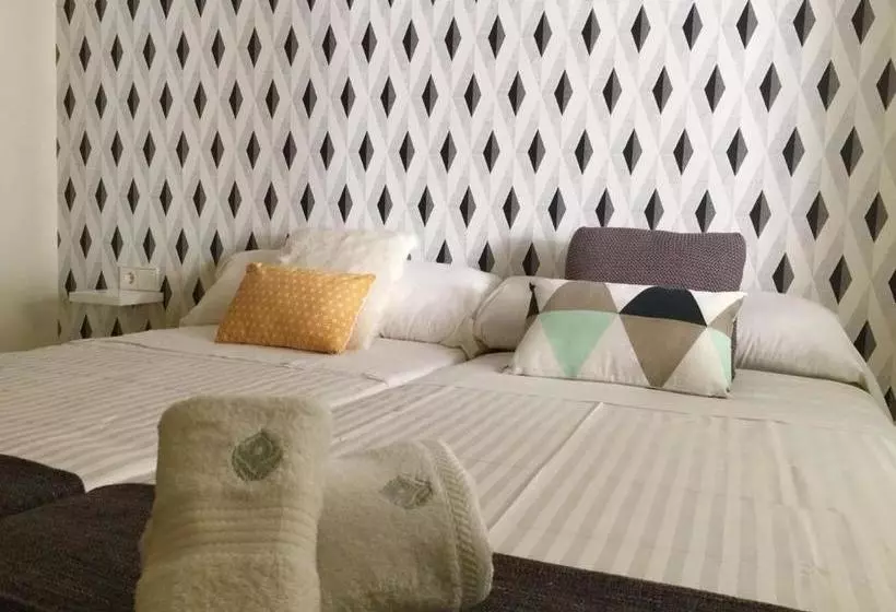 Roisa Suites
