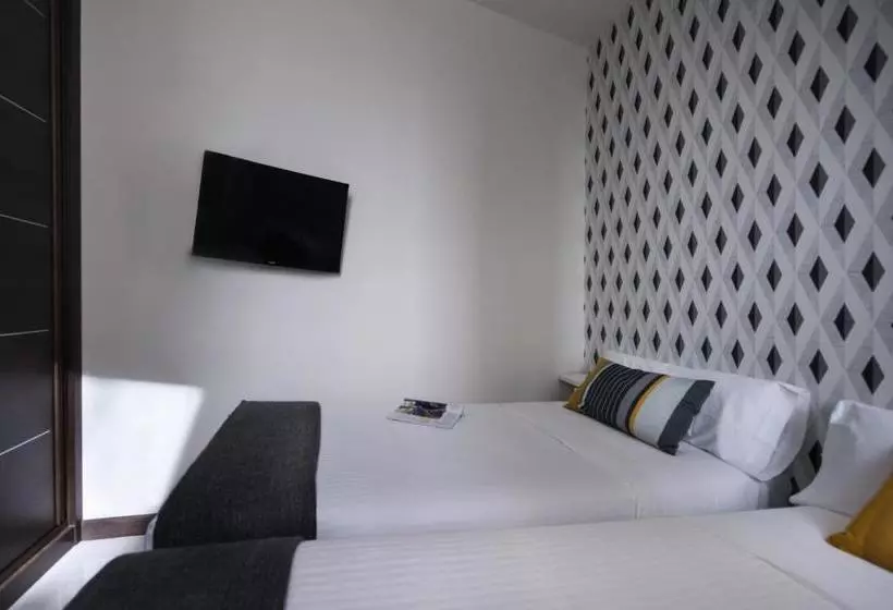 Roisa Suites