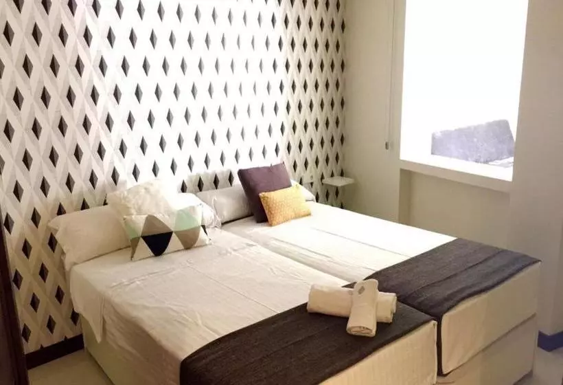 Roisa Suites