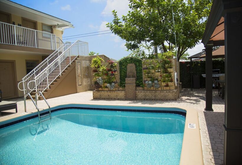 Sheridan Suites Apartments