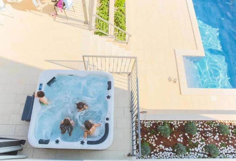 Apartments Villa Lukas