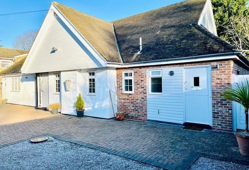 Aamiaismajoitus (B&B) The Thorpe Guesthouse