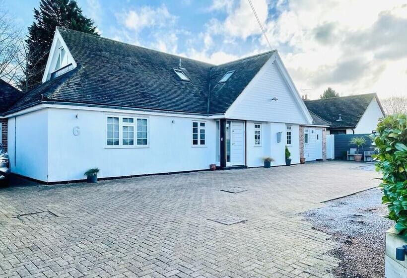 Aamiaismajoitus (B&B) The Thorpe Guesthouse