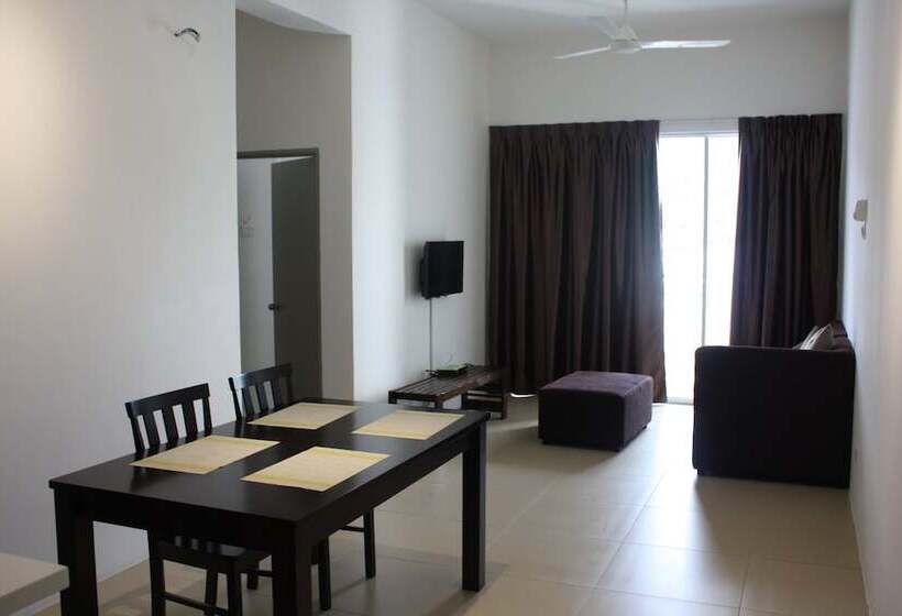 Cameron Golden Hills Resort