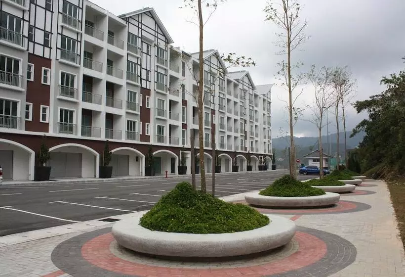 Cameron Golden Hills Resort