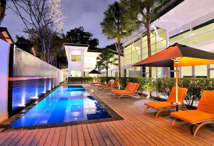 בית מלון כפרי Bali Yarra Villas  Seminyak