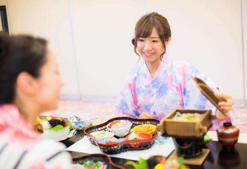 בית מלון כפרי Kyukamura Iwate Amiharionsen