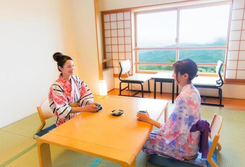 בית מלון כפרי Kyukamura Iwate Amiharionsen