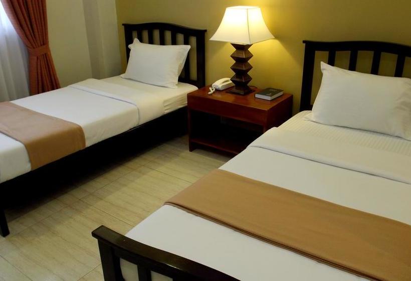 בית מלון כפרי North Garden Suites