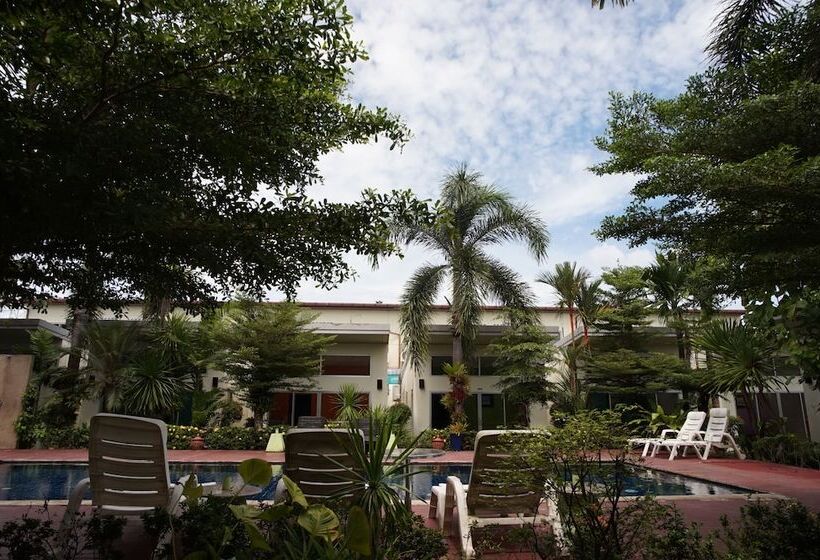 هتل Phuket Garden Home