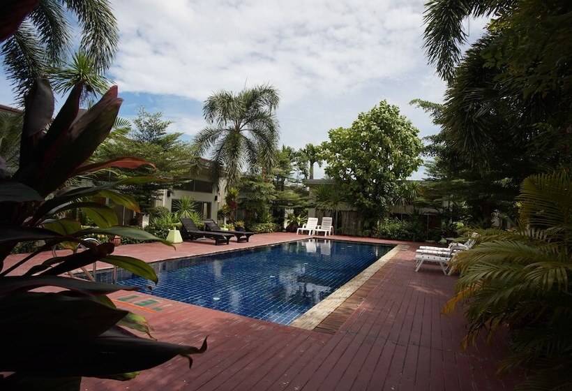 هتل Phuket Garden Home