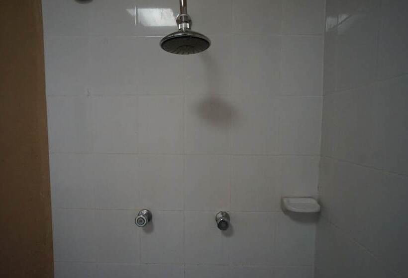 هتل Phuket Garden Home