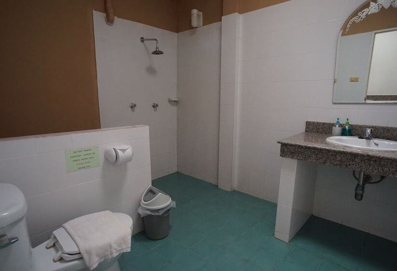 هتل Phuket Garden Home