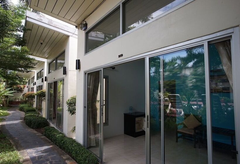 هتل Phuket Garden Home