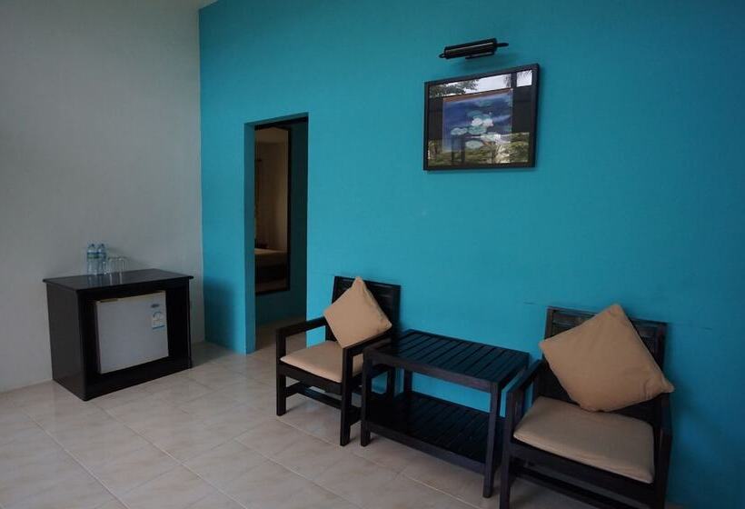 هتل Phuket Garden Home