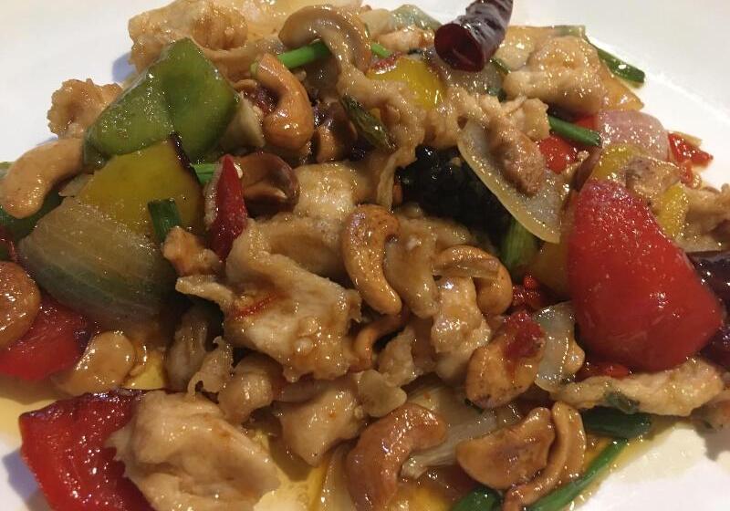 ホテル Phunyanuch