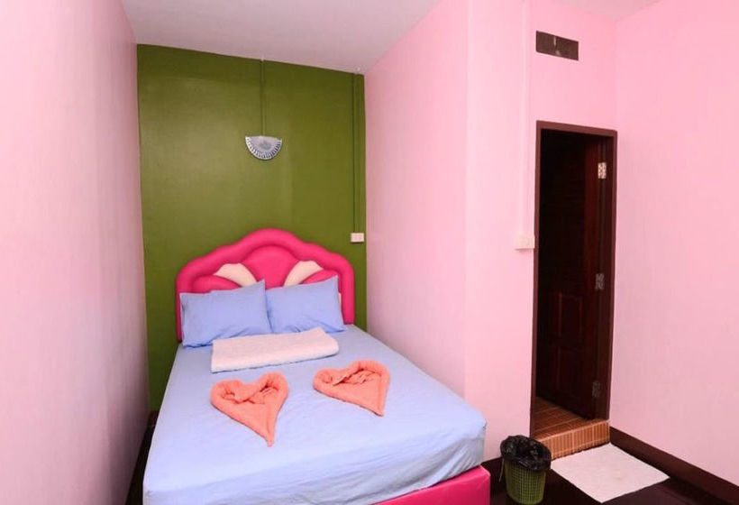 호텔 The Best Riverside Guesthouse