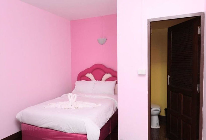 호텔 The Best Riverside Guesthouse