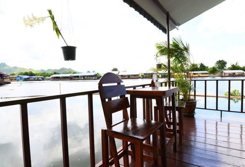 호텔 The Best Riverside Guesthouse