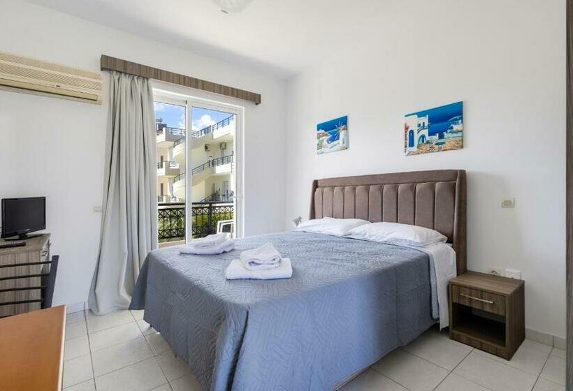 Johnhara Studios & Apartments