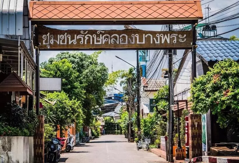 پانسیون Artist S Place Trat