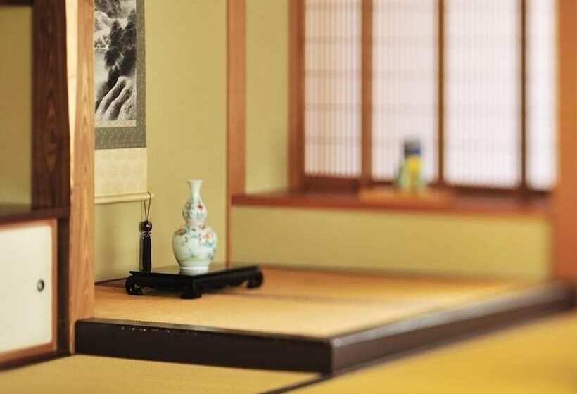 Ryokan Honjin Sakura Tei