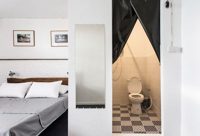 Stockhome Hostel Ayutthaya